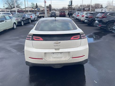 Used 2013 Chevrolet Volt Premium w/ Premium Trim Package image 6