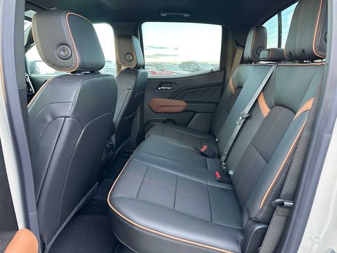 New 2026 GMC Canyon AT4 image 16