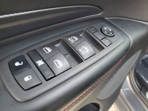 Used 2024 Dodge Durango R/T w/ Blacktop Package image 18