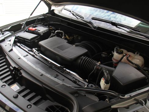 Used 2024 Cadillac Escalade Premium Luxury w/ Performance Package image 42