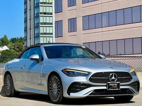 Certified 2026 Mercedes-Benz CLE 300 4MATIC Cabriolet image 5