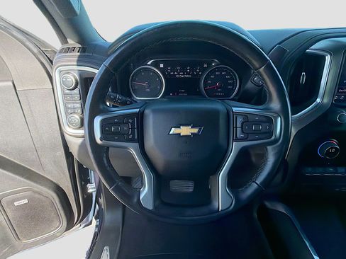 Used 2022 Chevrolet Silverado 2500 LTZ w/ LTZ Premium Package AWD/4WD image 39