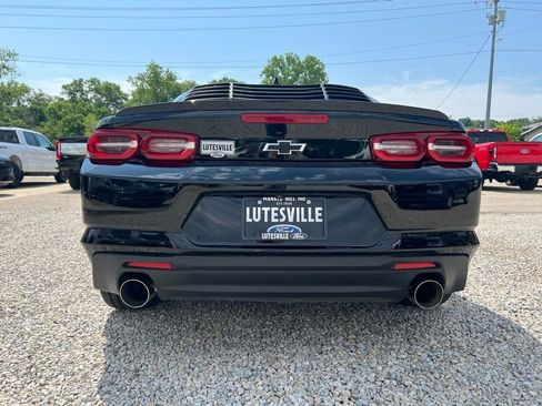 Used 2022 Chevrolet Camaro LT image 7