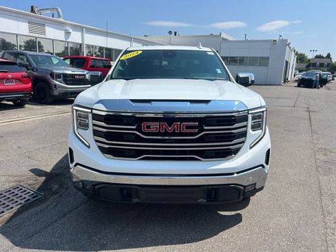 Used 2024 GMC Sierra 1500 SLT w/ SLT Premium Plus Package AWD/4WD image 2