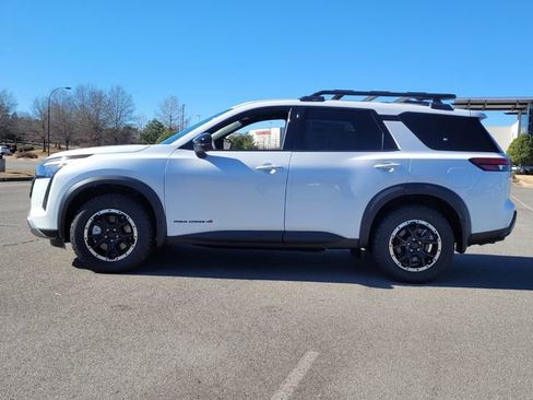 New 2026 Nissan Pathfinder Rock Creek w/ Rock Creek Premium Package AWD/4WD image 2