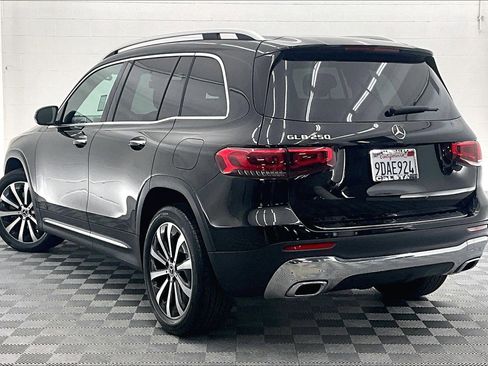 Certified 2022 Mercedes-Benz GLB 250 image 10