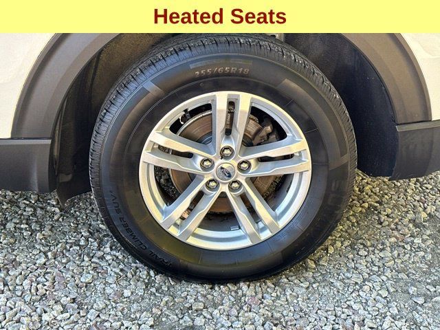 Used 2020 Ford Explorer XLT w/ Equipment Group 202A AWD/4WD image 9