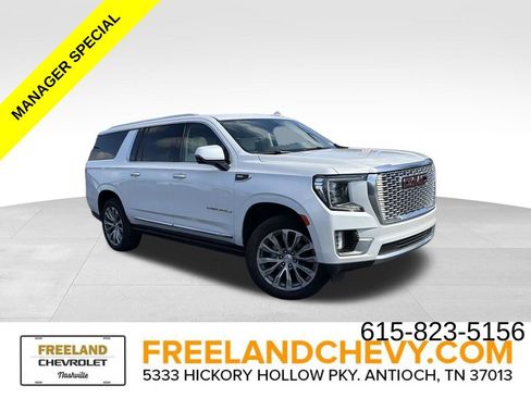 Used 2021 GMC Yukon XL Denali w/ Denali Ultimate Package RWD image 1