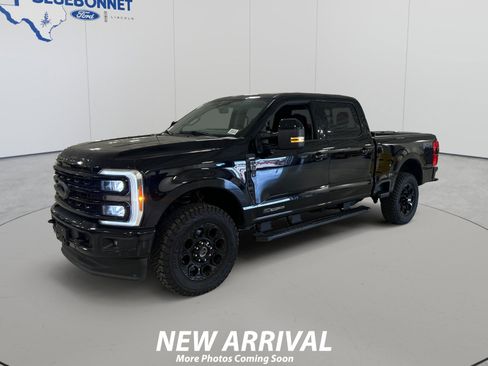 Used 2023 Ford F250 Lariat w/ Black Appearance Package AWD/4WD image 1