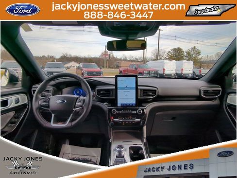 Certified 2022 Ford Explorer ST w/ Equipment Group 401A image 13