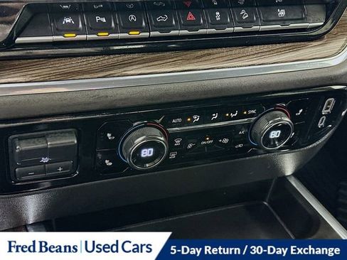 Used 2024 Chevrolet Silverado 1500 LT Trail Boss w/ Convenience Package II image 16