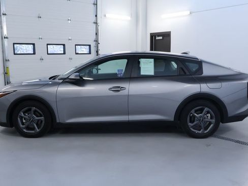 Used 2025 Kia K4 LXS image 4