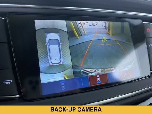 Certified 2018 Buick Enclave Premium w/ Experience Buick Package FWD image 7