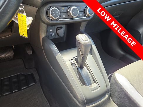 Used 2025 Nissan Versa S w/ Trunk Package FWD image 25