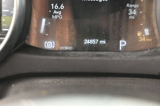 Used 2022 Jeep Wrangler Unlimited Rubicon 4xe AWD/4WD image 14