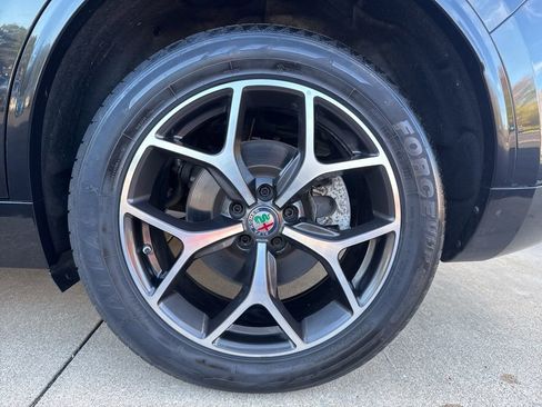 Used 2020 Alfa Romeo Stelvio Ti image 15