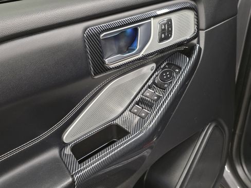 Used 2021 Ford Explorer ST w/ Equipment Group 401A image 17