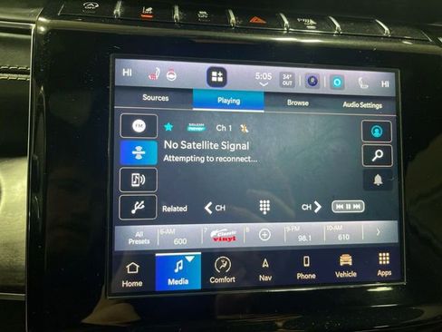 Certified 2022 Jeep Grand Cherokee L Overland image 16