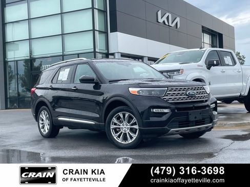 Used 2024 Ford Explorer Limited AWD/4WD image 1