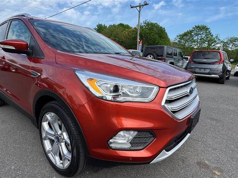 Used 2019 Ford Escape Titanium image 20