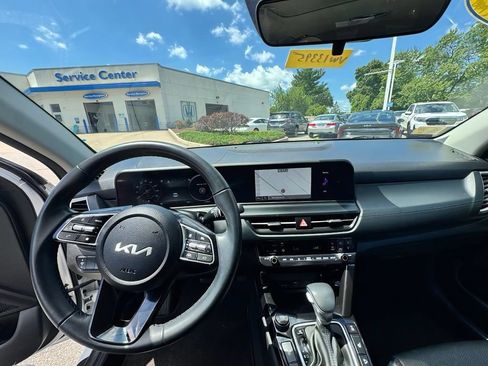 Used 2024 Kia Seltos EX AWD/4WD image 9
