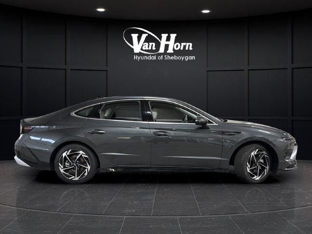 New 2026 Hyundai Sonata SEL AWD/4WD image 8