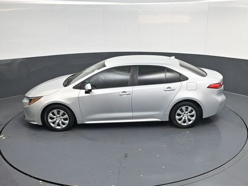 Used 2024 Toyota Corolla LE image 41