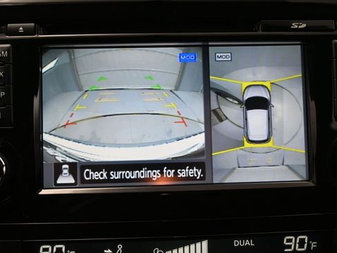 Used 2017 Nissan Rogue Sport SV w/ SV Premium Package image 22