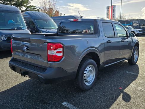 New 2026 Ford Maverick XL image 5