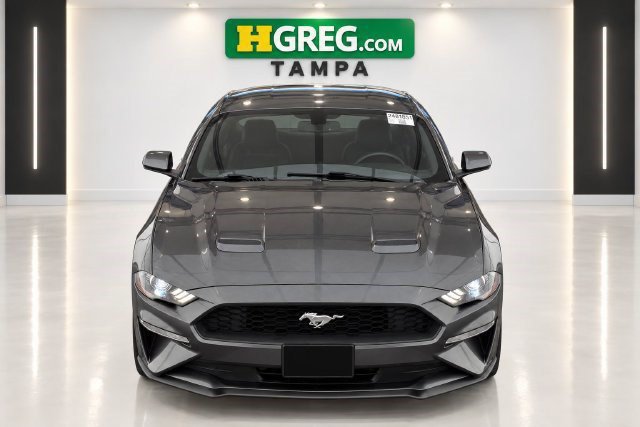 Used 2018 Ford Mustang Coupe RWD image 8
