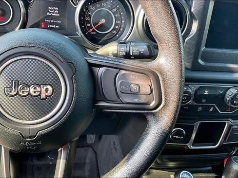Used 2023 Jeep Wrangler Sport AWD/4WD image 19