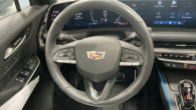 Used 2025 Cadillac XT4 Sport AWD/4WD image 23