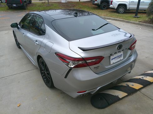 Used 2024 Toyota Camry XSE image 10