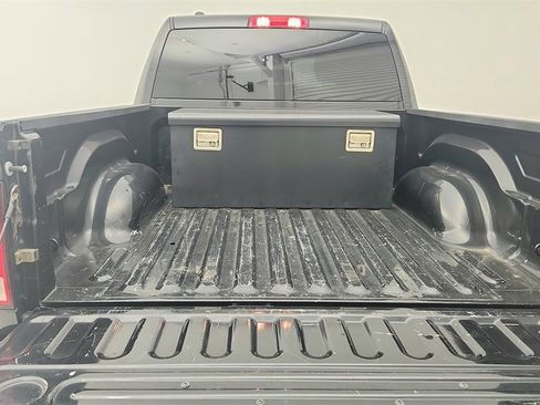 Used 2016 RAM 1500 Tradesman w/ Popular Equipment Group image 32