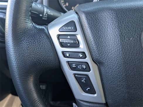 Used 2019 Nissan Titan SV w/ SV Convenience Package image 26