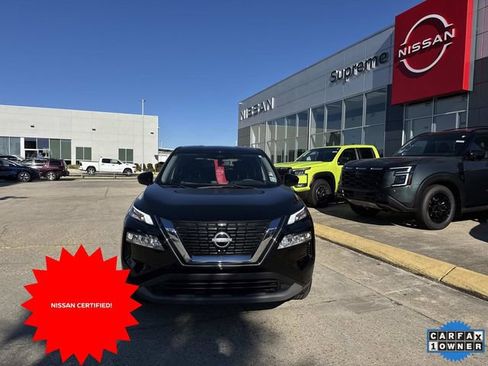 Certified 2023 Nissan Rogue SV image 2