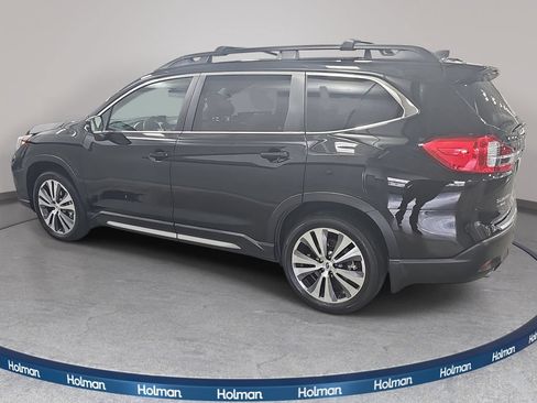 Used 2022 Subaru Ascent Limited w/ Technology Package AWD/4WD image 9