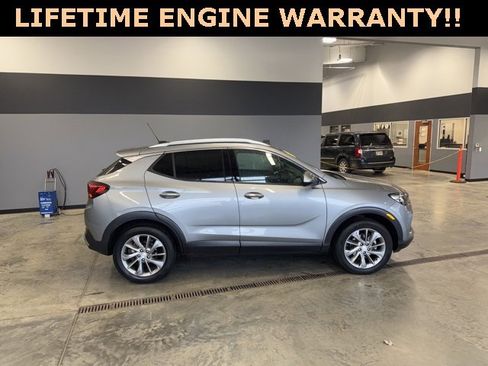 Used 2023 Buick Encore GX Essence w/ Experience Buick Package image 10