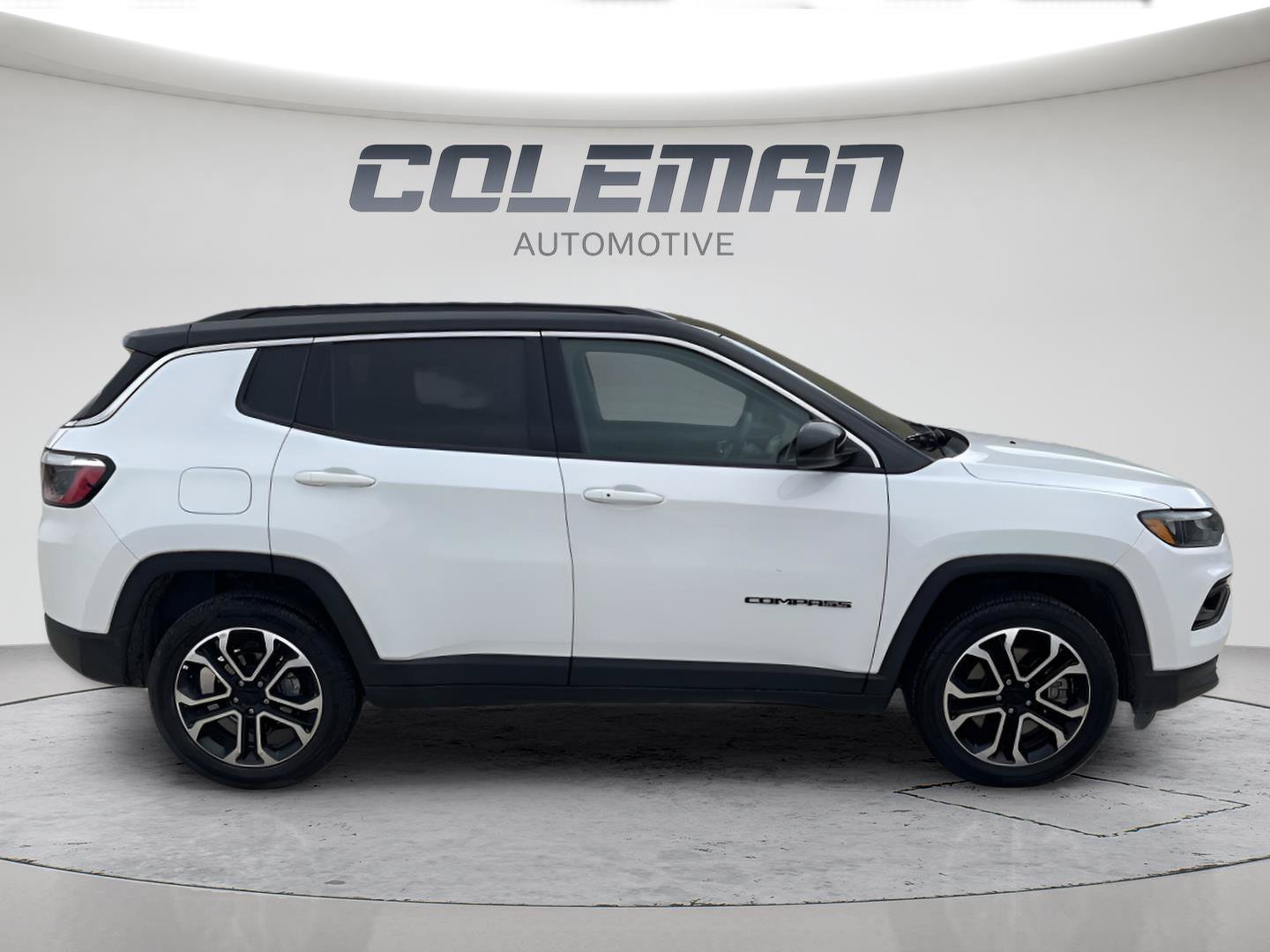Used 2024 Jeep Compass Limited AWD/4WD image 20