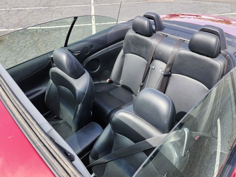 Used 2010 Lexus IS 350C image 15