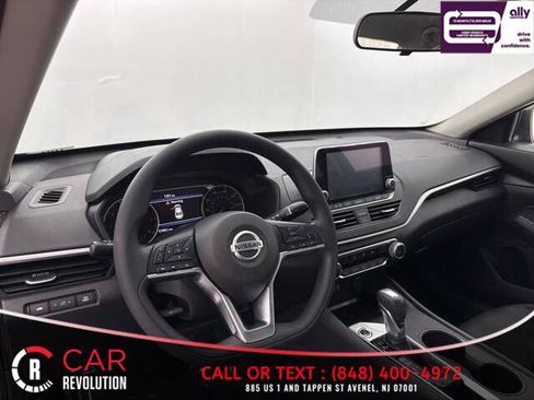Used 2020 Nissan Altima 2.5 S FWD image 15