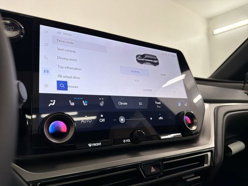 New 2026 Lexus TX 350 AWD image 22