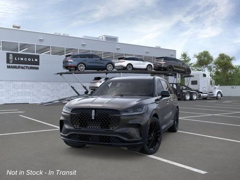 New 2026 Lincoln Aviator Reserve AWD/4WD image 2