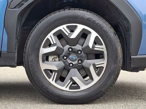 Used 2025 Subaru Forester w/ Convenience Package #1 AWD/4WD image 8