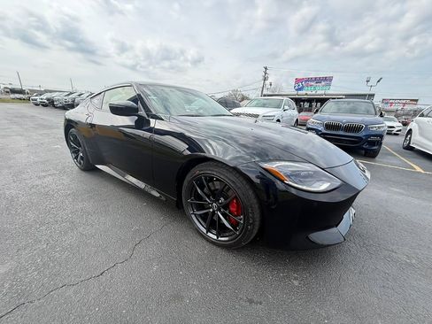 Used 2025 Nissan Z Performance w/ Floor Mat Package image 1