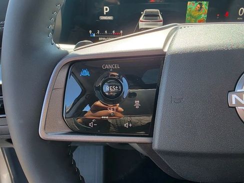 New 2026 Nissan Murano Platinum AWD/4WD image 16