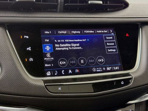 Used 2023 Cadillac XT5 Premium Luxury w/ Technology Package FWD image 18