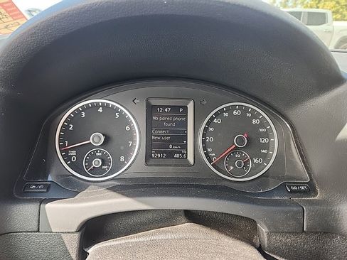 Used 2013 Volkswagen Tiguan S image 13