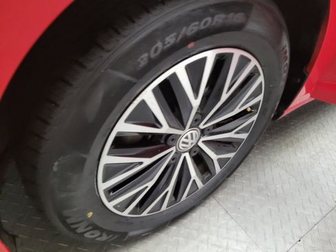 Used 2019 Volkswagen Jetta SE FWD image 31