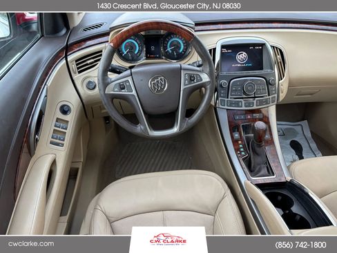 Used 2013 Buick LaCrosse Touring image 18